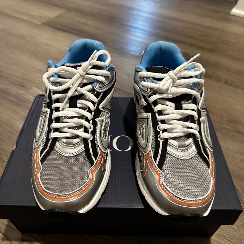 Dior b30